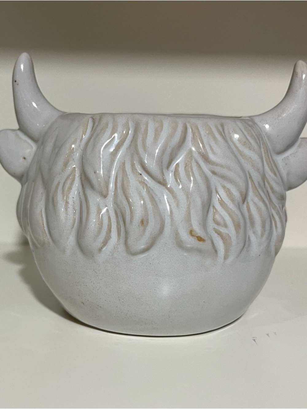 White Ceramic Highland Cow Planter - Picture 4 of 6